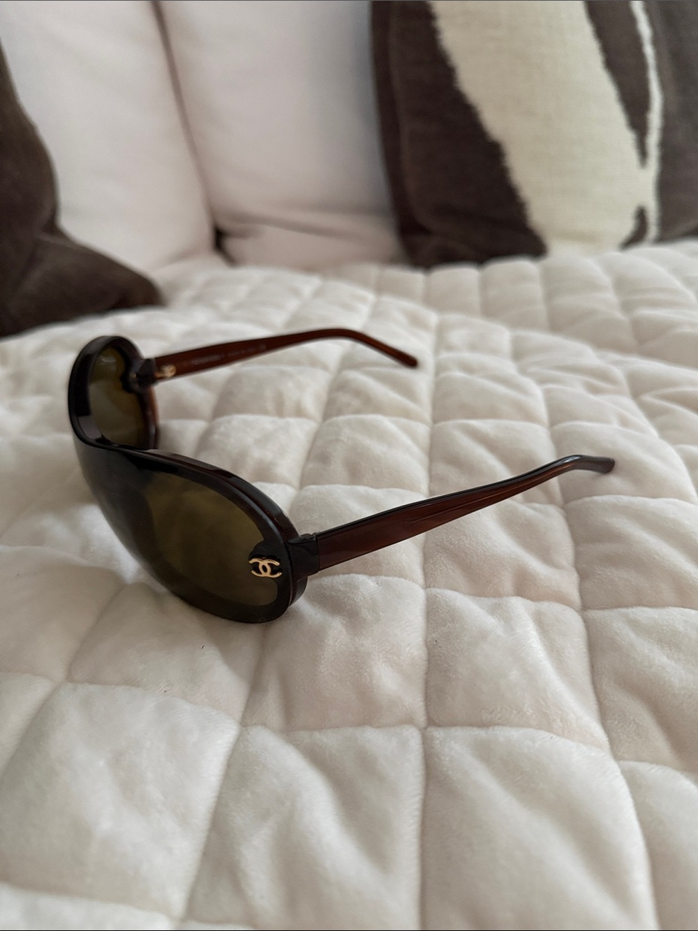 CHANEL Oversized Shield Sunglasses in Dark Brown and Olive - Picture 2 of 13